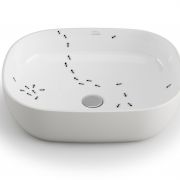 Olea rectangular Bathco by David Delfín Ants l The Bath Collection