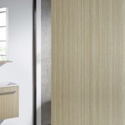 9901RB Mueble Niza de Bathco con lavabo y espejo