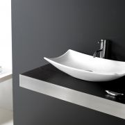 Magdalena 0092B l The Bath Collection