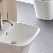 18079 Milos grifo bajo para lavabo Bathco