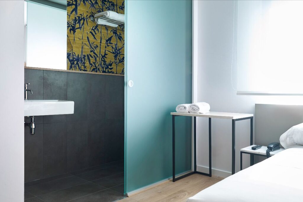 Suspended washbasins: the best alternative