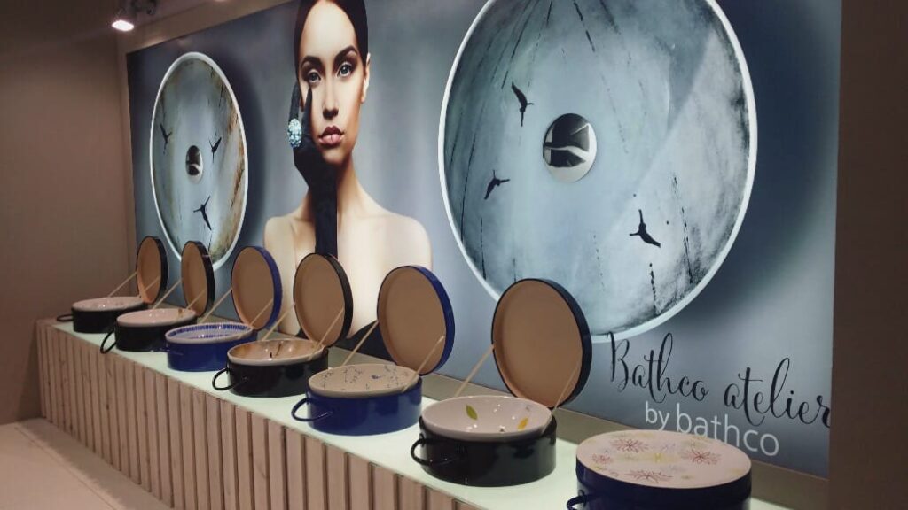 Bathco impulsa el sector del baño en Cersaie 2015