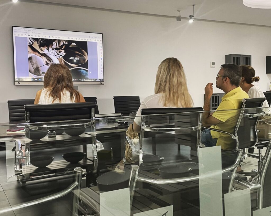 Exitosas jornadas de formación a distribuidores junto a Lostal