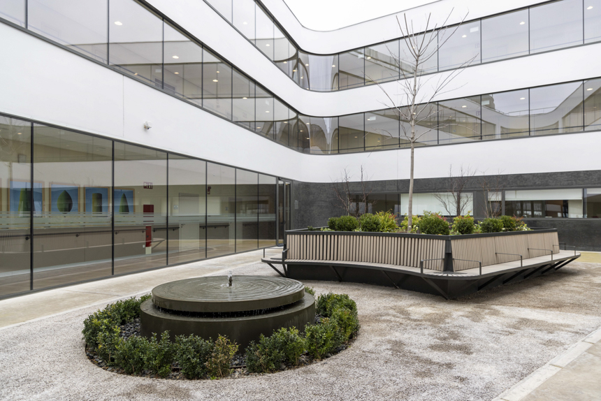 Arquitectura pensada para el bienestar en Caser Residencial Majadahonda