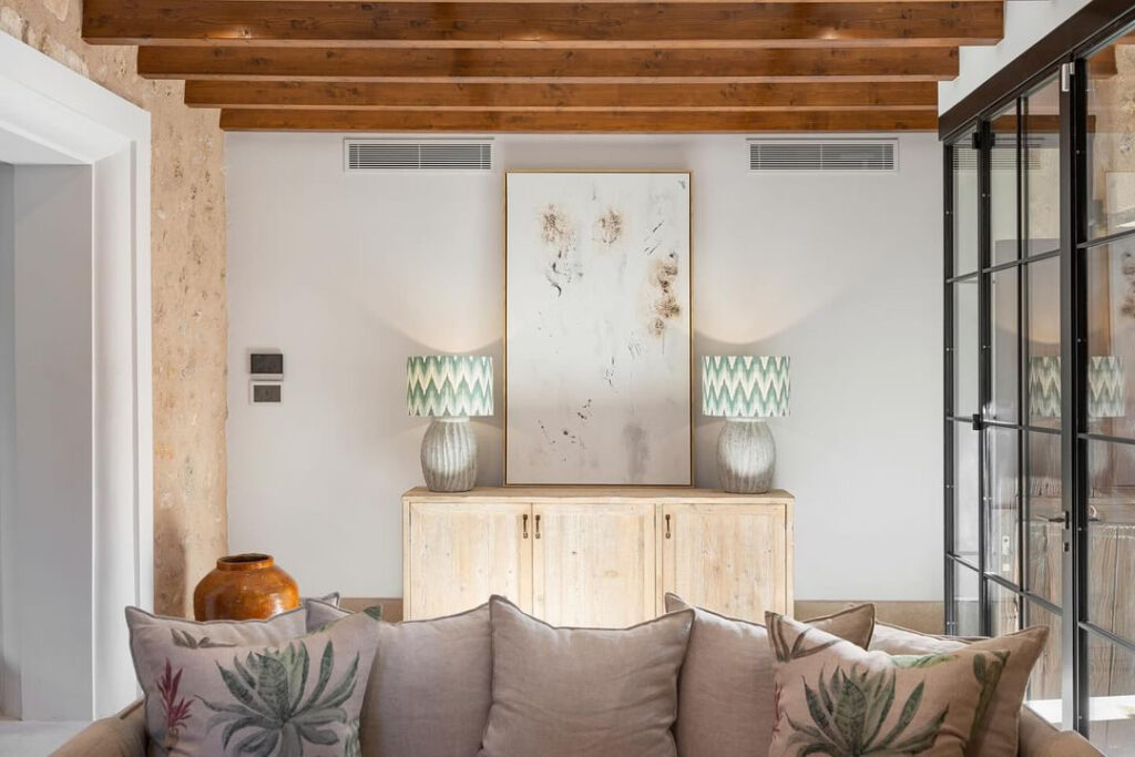 Rehabilitación de una casa rústica conservando su esencia